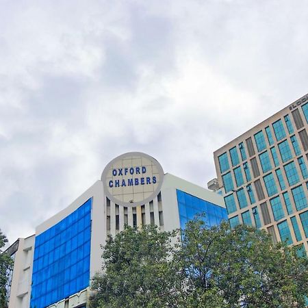 Hotel Oxford Мумбай Екстериор снимка