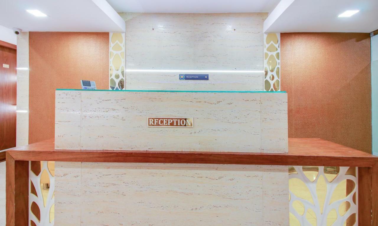 Hotel Oxford Мумбай Екстериор снимка