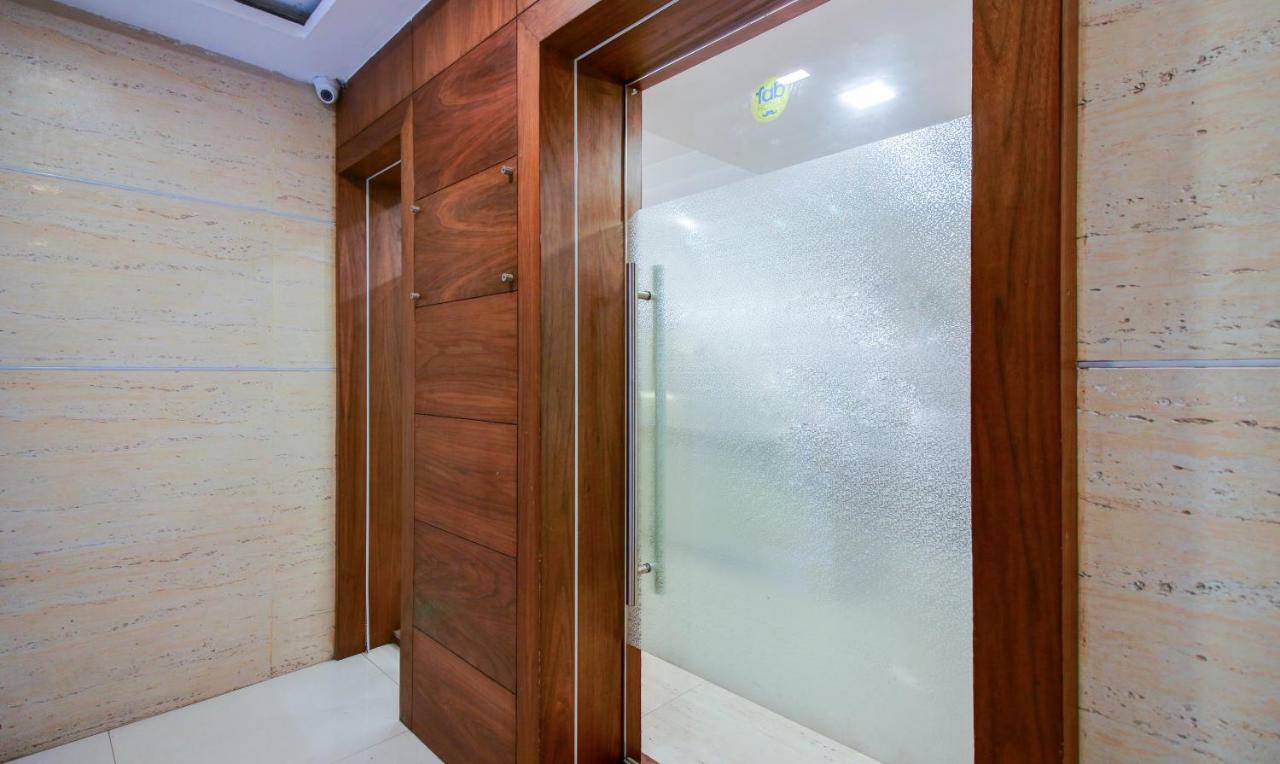 Hotel Oxford Мумбай Екстериор снимка
